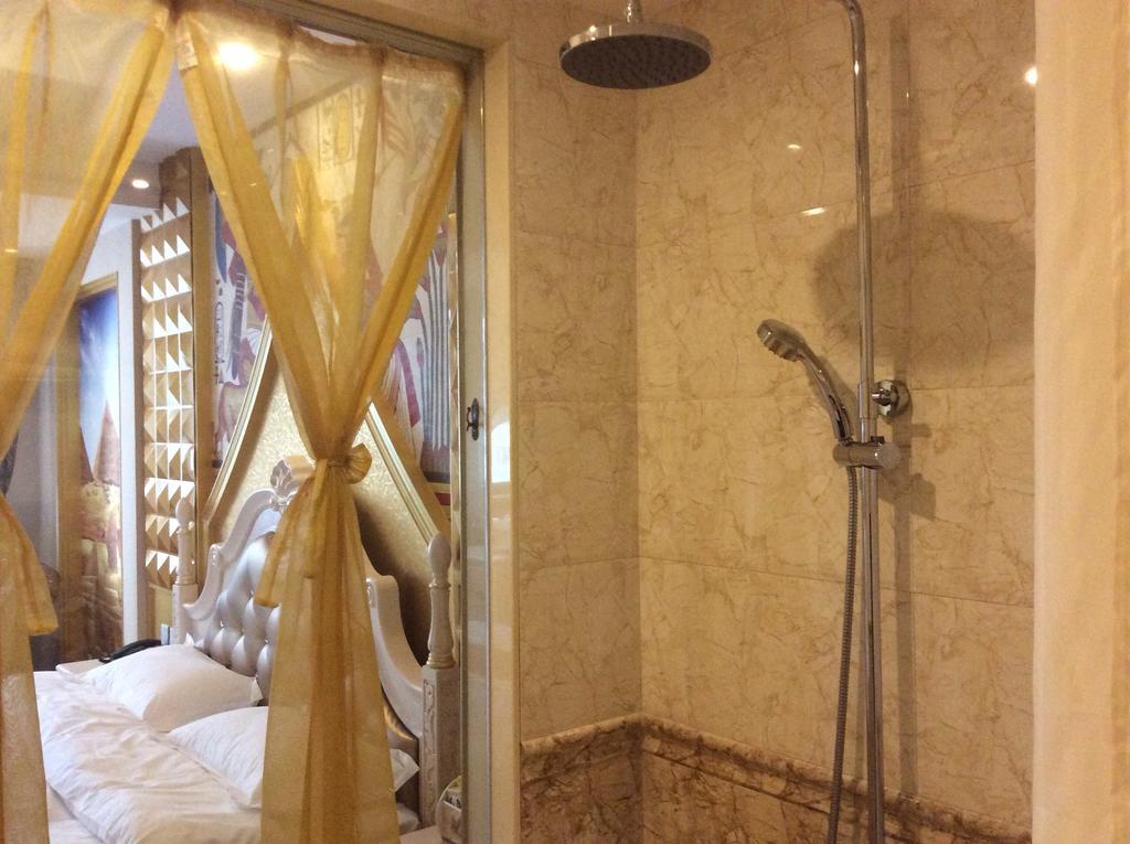 Harbin Walker Coffee Hotel Room photo